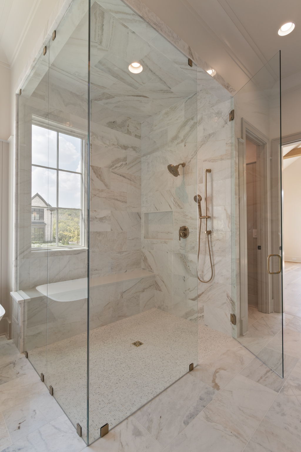 64-web-or-mls-9817 Easton Dr (Thang53 Duy49_DSC_6608_2026-09-19 MARIANNA 2 – AVAILABLE (Homesite #77)